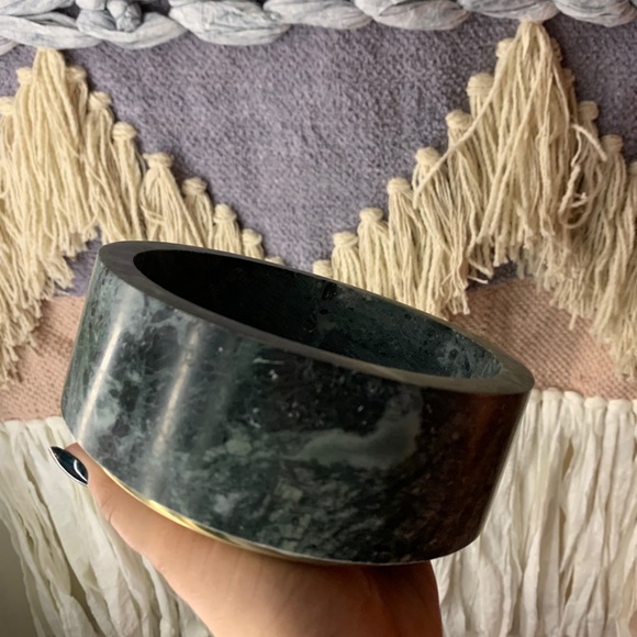 Marble bowl - Picture 1 of 3